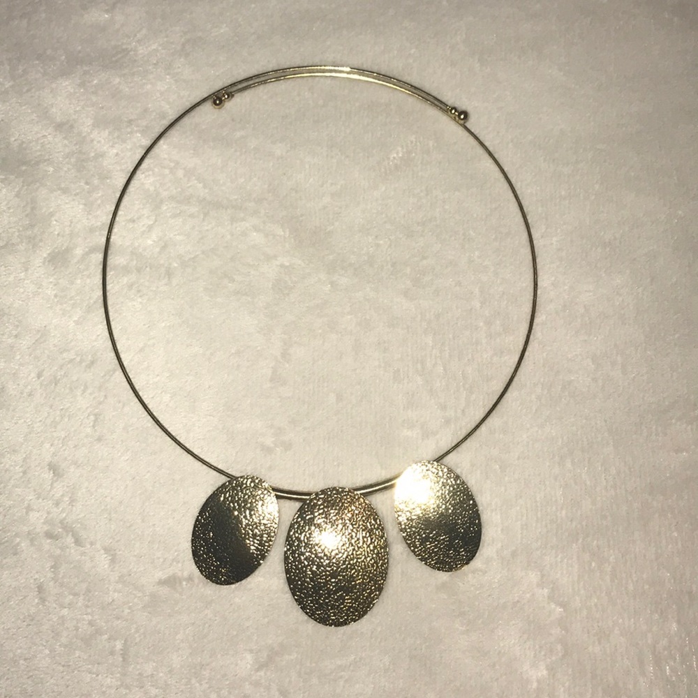 Gold necklace